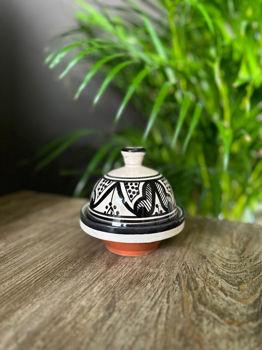 Zwarte bol tajine